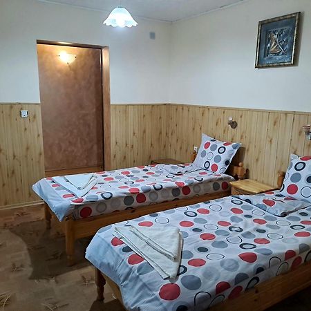 Kovacha Guest House Raduil Dış mekan fotoğraf