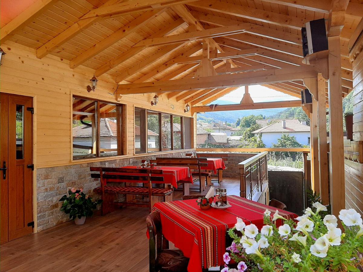 Kovacha Guest House Raduil Dış mekan fotoğraf