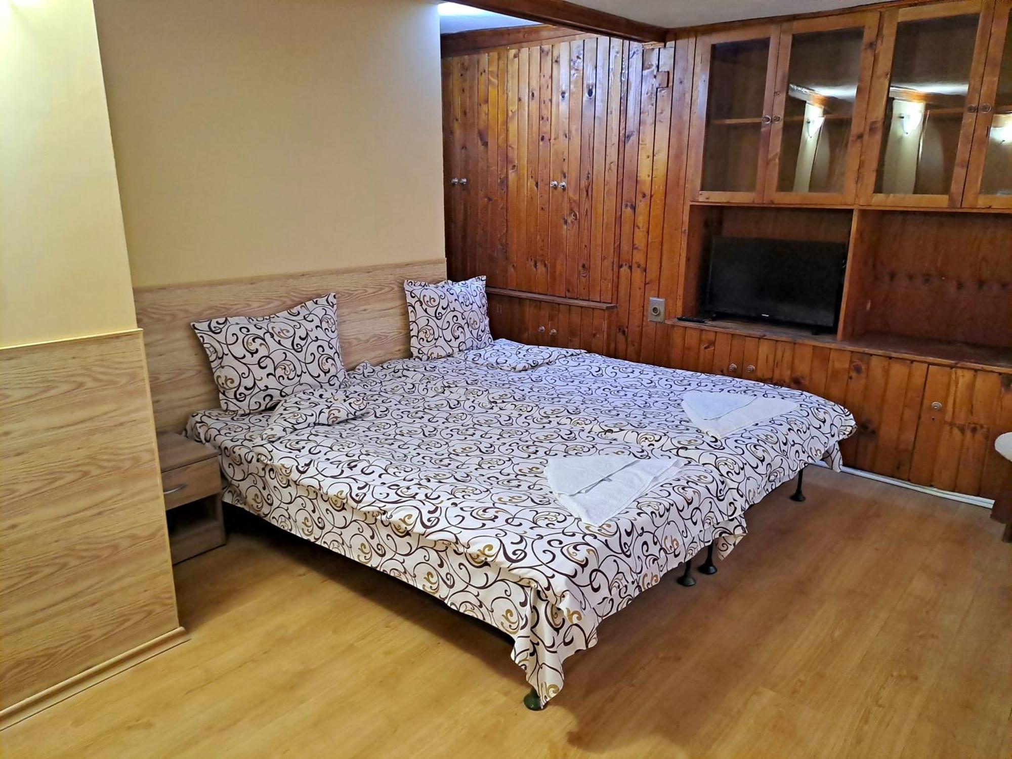 Kovacha Guest House Raduil Dış mekan fotoğraf