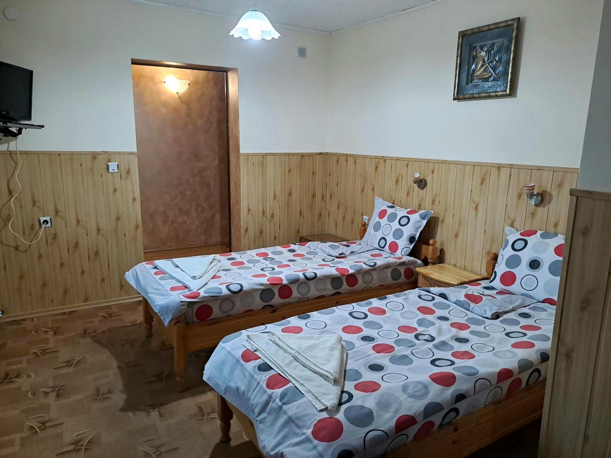 Kovacha Guest House Raduil Dış mekan fotoğraf
